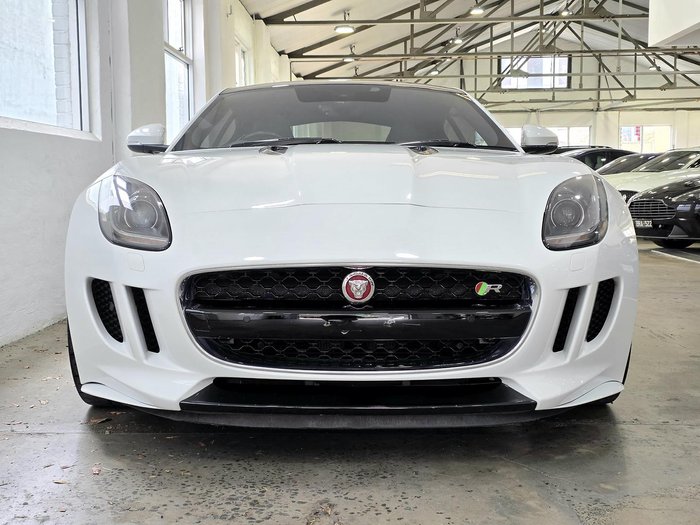 2015 Jaguar F-TYPE R