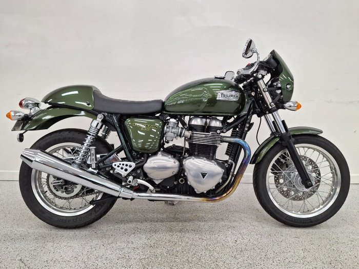 2016 Triumph THRUXTON 900 Green