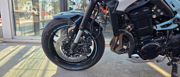 2025 Kawasaki Z900 SUPERNAKED SL1