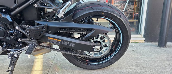 2025 Kawasaki Z900 SUPERNAKED SL1