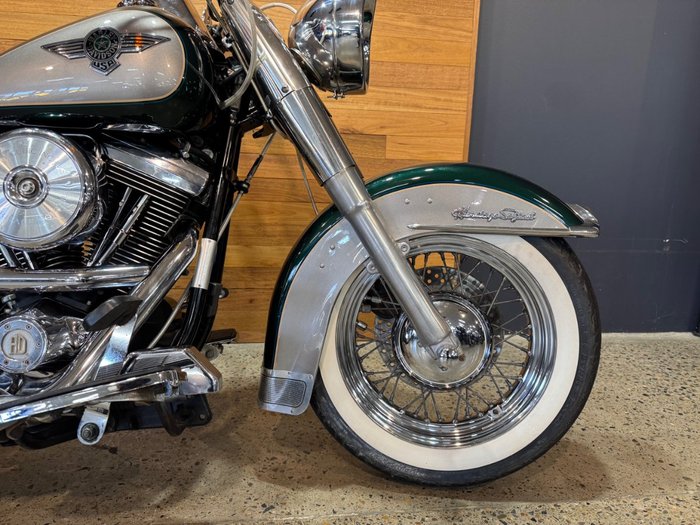 1996 Harley-davidson FLSTN HERITAGE S/TAIL SPECIAL Green
