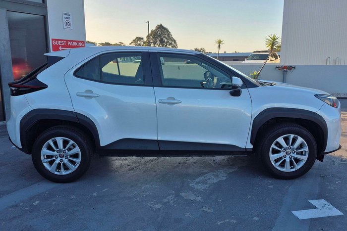 2023 Toyota Yaris Cross GX