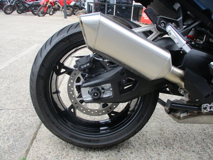 2024 BMW Motorrad S 1000 XR GRAVITY BLUE