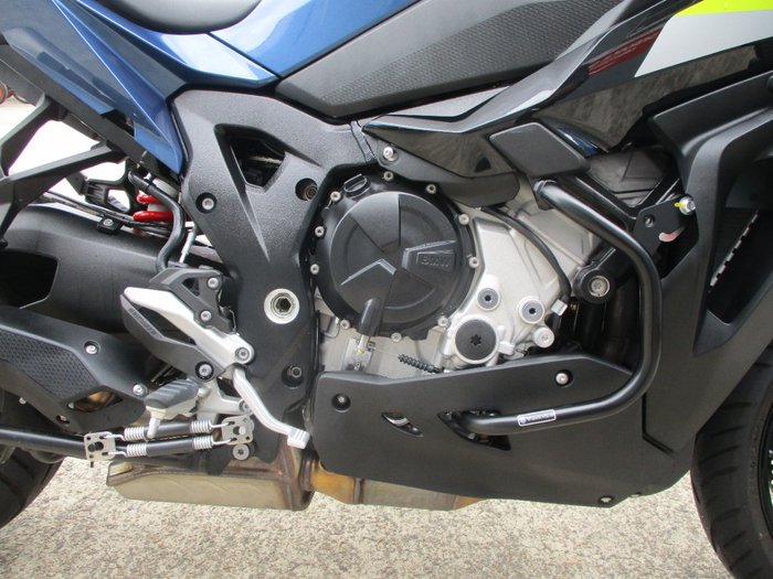 2024 BMW Motorrad S 1000 XR GRAVITY BLUE