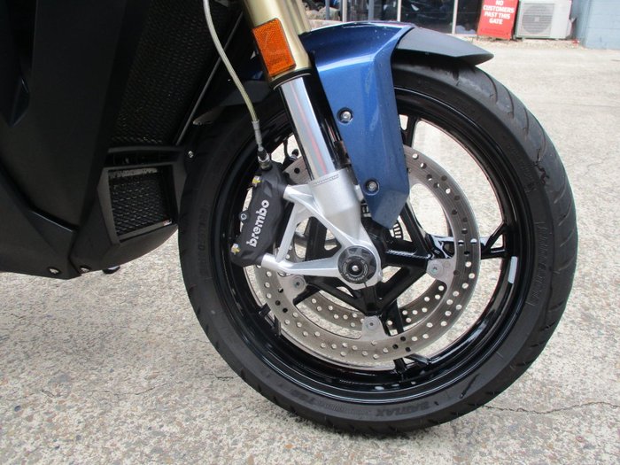 2024 BMW Motorrad S 1000 XR GRAVITY BLUE