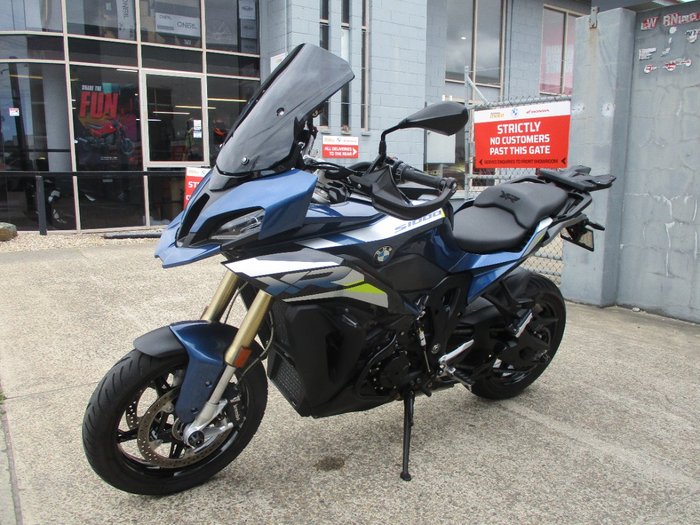 2024 BMW Motorrad S 1000 XR GRAVITY BLUE