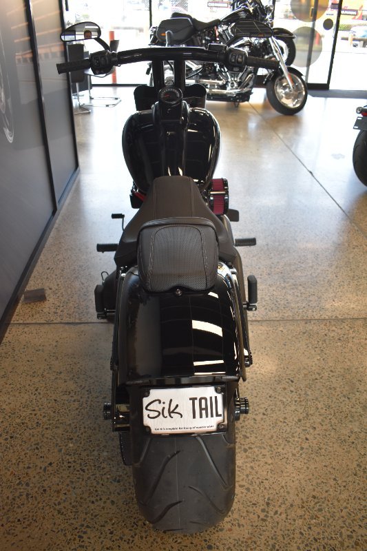 2025 Harley-davidson FXBR BREAKOUT (117) VIVID BLACK