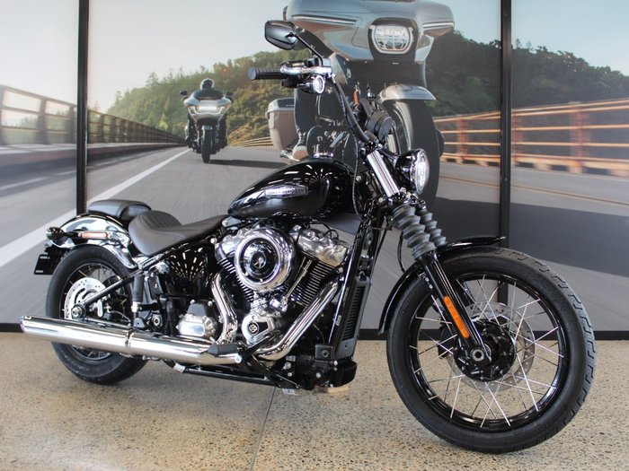 2025 Harley-davidson FXBB STREET BOB (117) VIVID BLACK