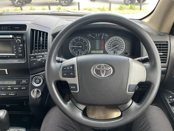 2009 Toyota Landcruiser GXL VDJ200R 4X4 Constant Vintage Gold