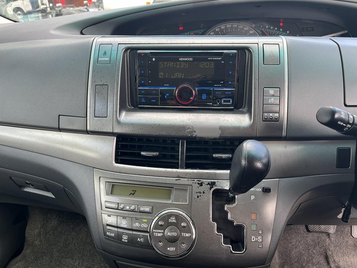 2009 Toyota Tarago GLi