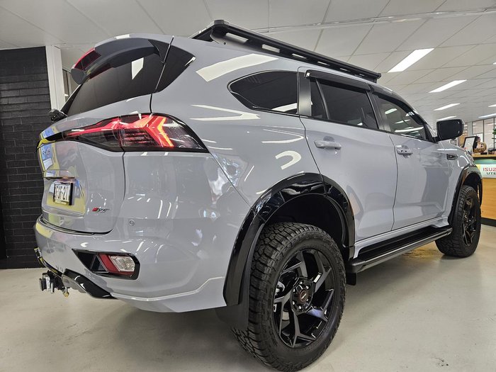 2025 Isuzu MU-X X-TERRAIN MY25 4X4 Dual Range Slate Grey