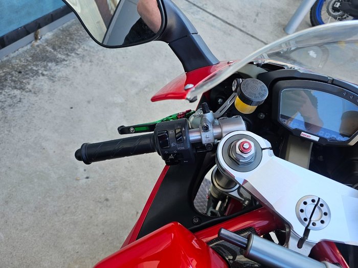 2012 DUCATI 848 EVO Red