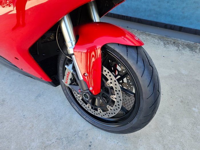 2012 DUCATI 848 EVO Red