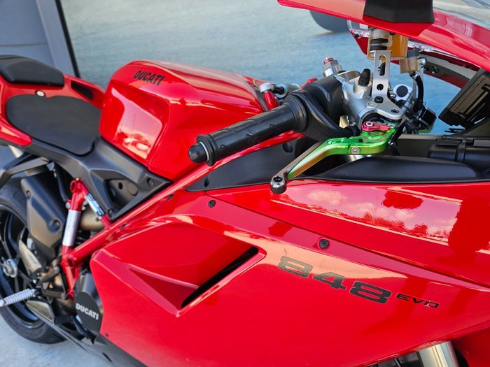 2012 DUCATI 848 EVO Red