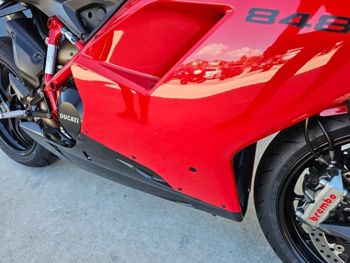 2012 DUCATI 848 EVO Red