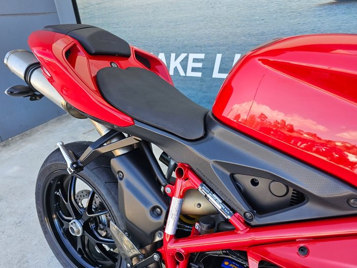 2012 DUCATI 848 EVO Red