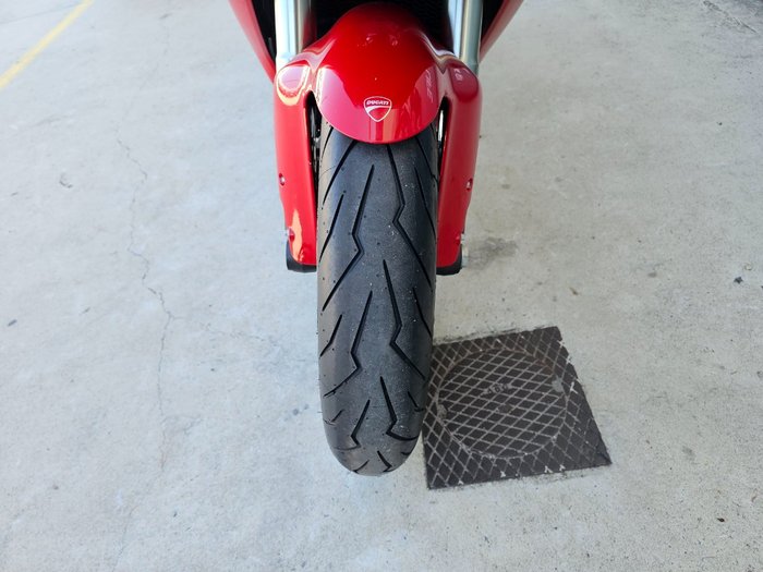 2012 DUCATI 848 EVO Red
