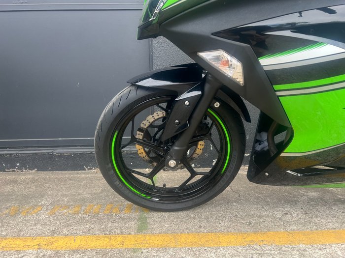 2017 Kawasaki NINJA 300 SE KRT REPLICA GREEN