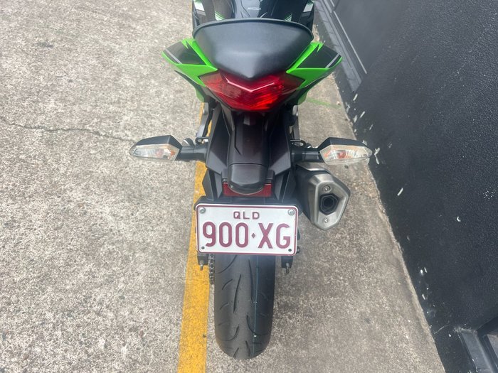 2017 Kawasaki NINJA 300 SE KRT REPLICA GREEN