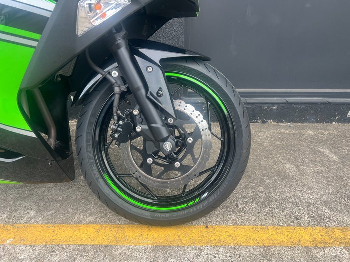 2017 Kawasaki NINJA 300 SE KRT REPLICA GREEN