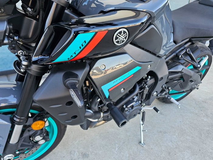 2023 Yamaha MT-10A GREY
