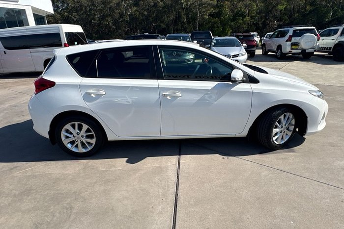 2014 Toyota Corolla Ascent Sport