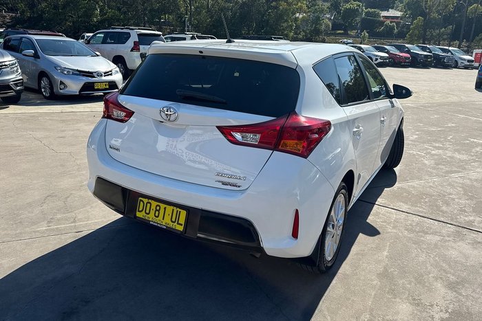 2014 Toyota Corolla Ascent Sport