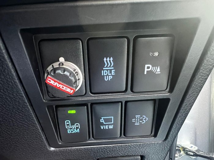 2023 Toyota Hilux Rogue