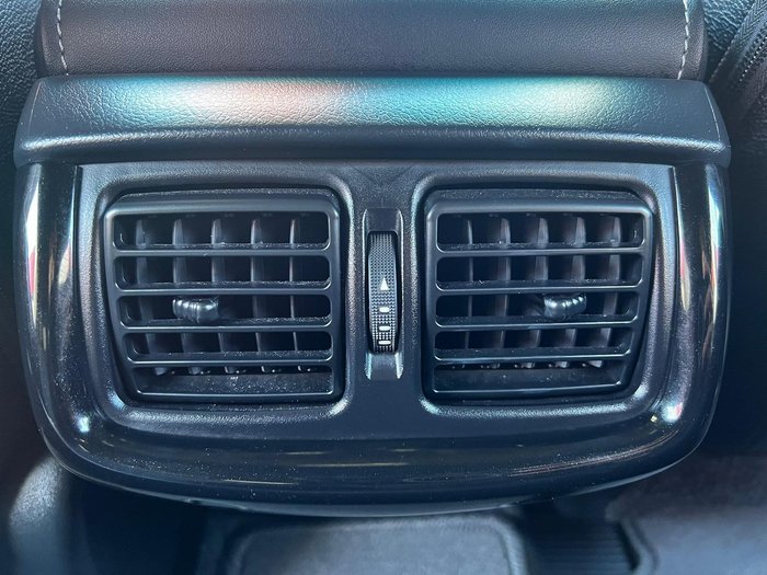 2023 Toyota Hilux Rogue