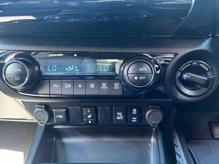 2023 Toyota Hilux Rogue