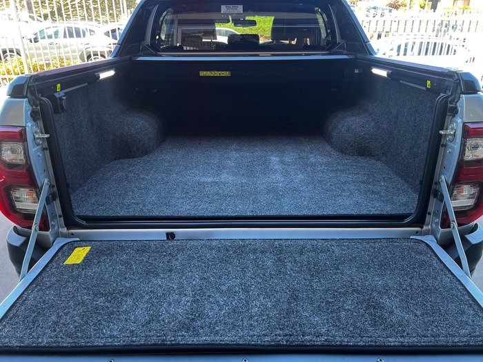 2023 Toyota Hilux Rogue