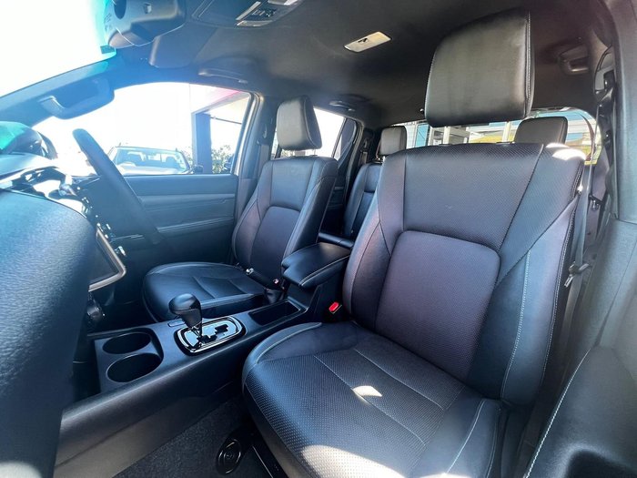 2023 Toyota Hilux Rogue