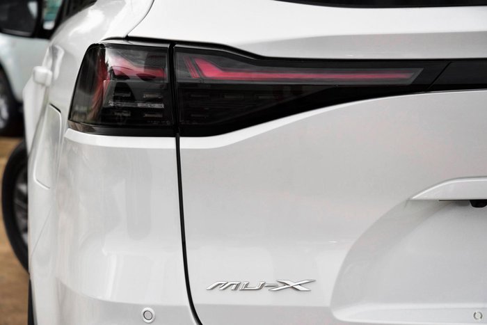 2025 Isuzu MU-X LS-U