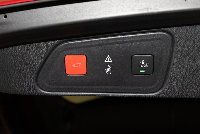 2018 Peugeot 3008 GT Line P84 MY18 RED