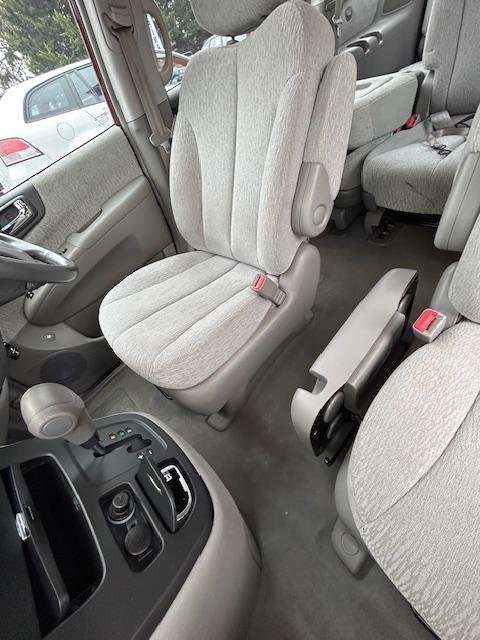 2007 Kia Grand Carnival EX VQ Cherry Kiss
