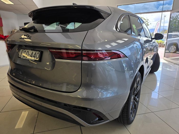 2023 Jaguar F-PACE P250 R-Dynamic S