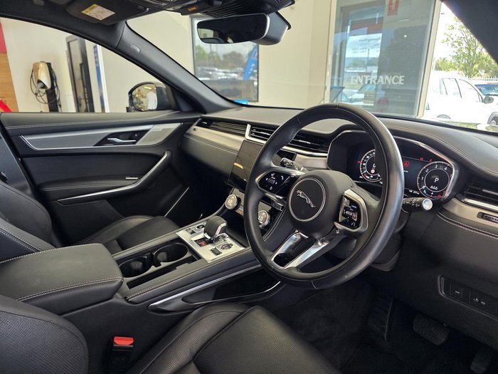 2023 Jaguar F-PACE P250 R-Dynamic S