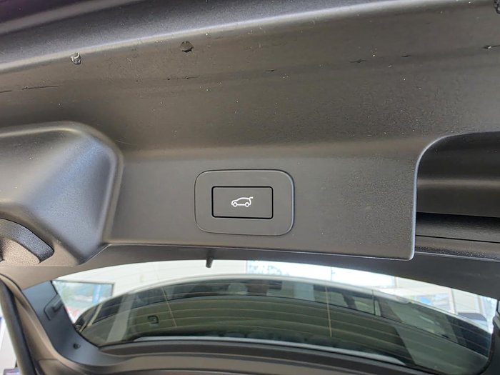 2023 Jaguar F-PACE P250 R-Dynamic S