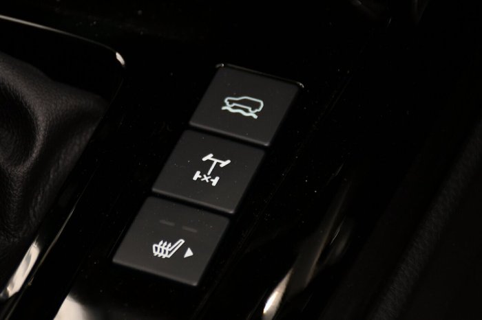 2025 Isuzu D-MAX X-TERRAIN