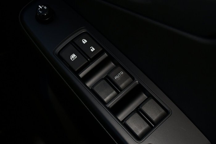 2025 Isuzu D-MAX X-RIDER