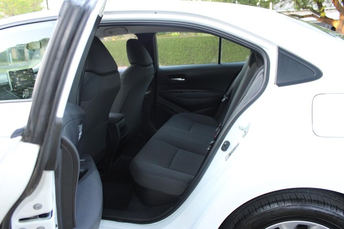 2022 Toyota Corolla Ascent Sport Hybrid ZWE211R Glacier White