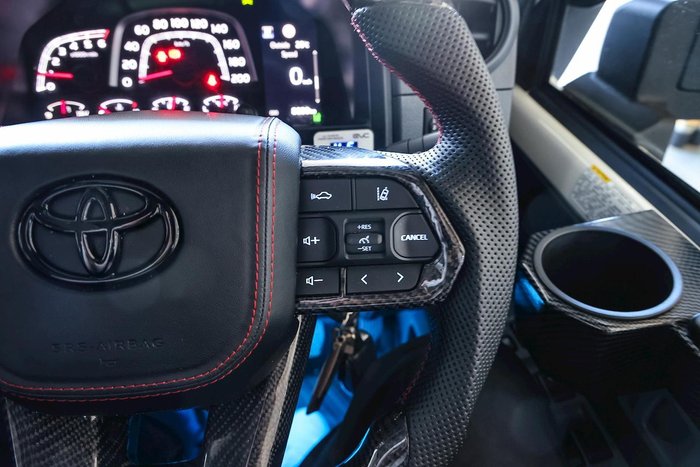 2024 Toyota Landcruiser GXL