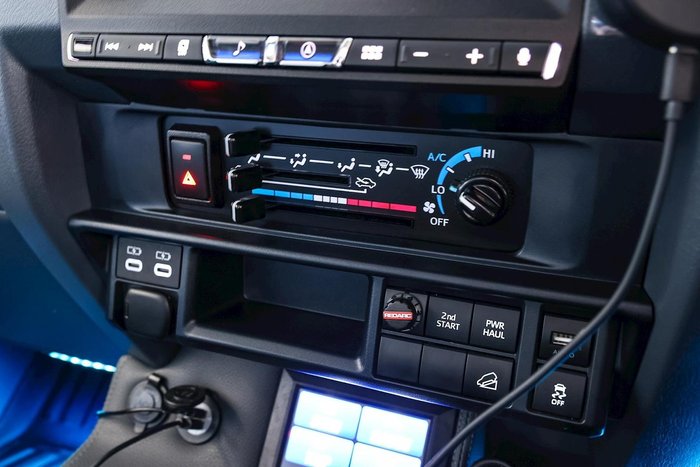 2024 Toyota Landcruiser GXL