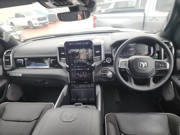 2025 RAM 1500 Laramie Sport Crew Cab SWB Hurricane SO RamBox