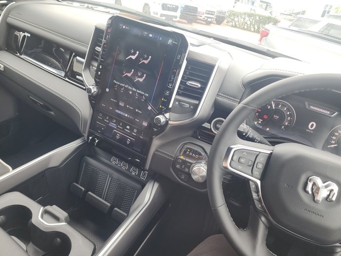 2025 RAM 1500 Laramie Sport Crew Cab SWB Hurricane SO RamBox