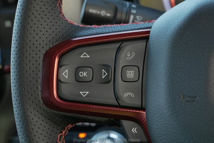 2025 RAM 1500 Rebel Crew Cab SWB Hurricane SO