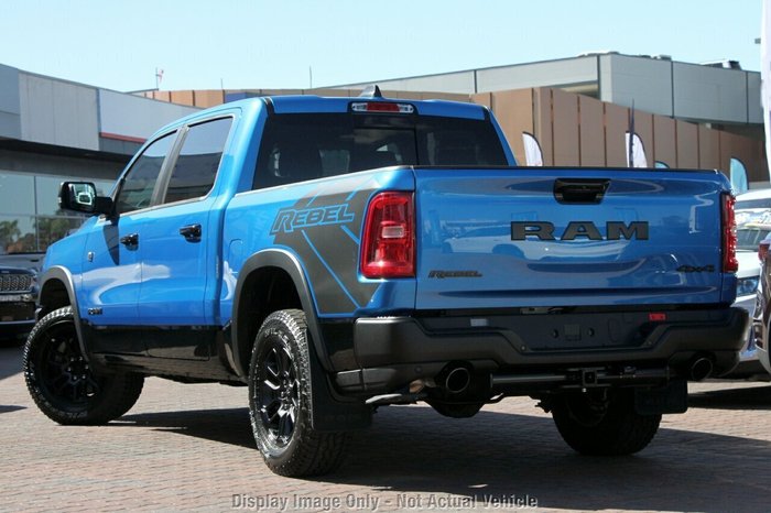 2025 RAM 1500 Rebel Crew Cab SWB Hurricane SO