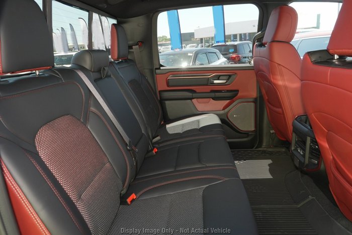 2025 RAM 1500 Rebel Crew Cab SWB Hurricane SO