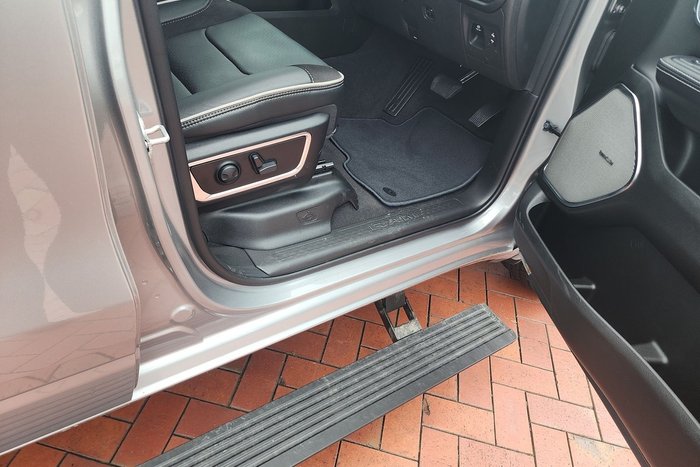 2025 RAM 1500 Laramie Sport Hurricane SO RamBox