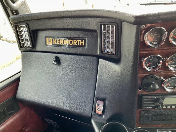 2010 Kenworth T402 Special Build See Spec Cond Hyd $72275+Gst KENWORTH T402 DAY CAB